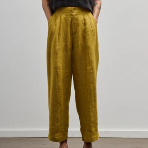 7115 Linen Pleated Trousers Mustard Small - Picture 1 of 9